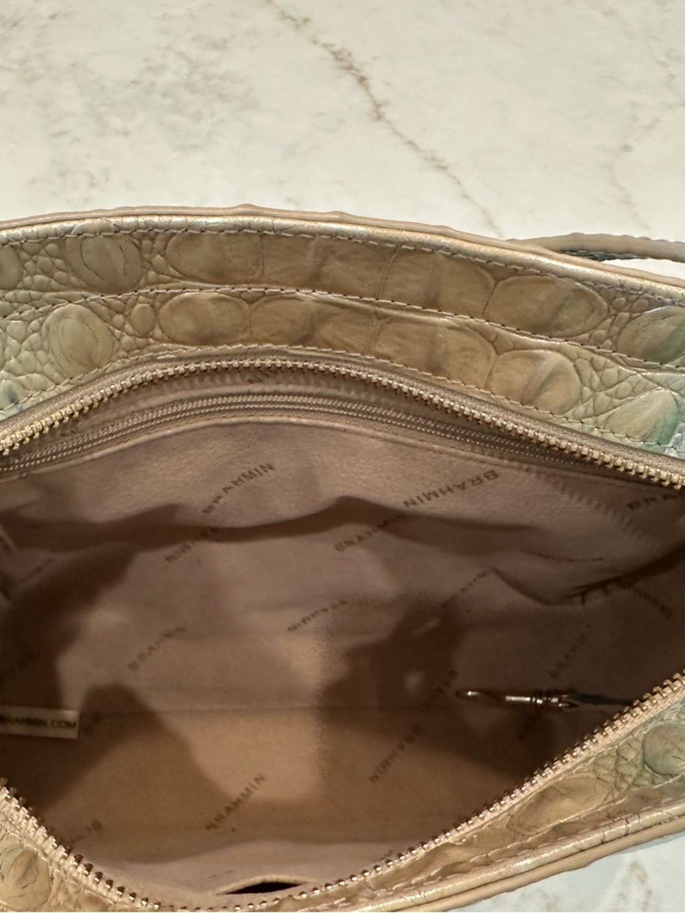 Brahmin Carrie Crossbody & Matching Ady Wallet in Ocean Ombre - EUC - Picture 7 of 11